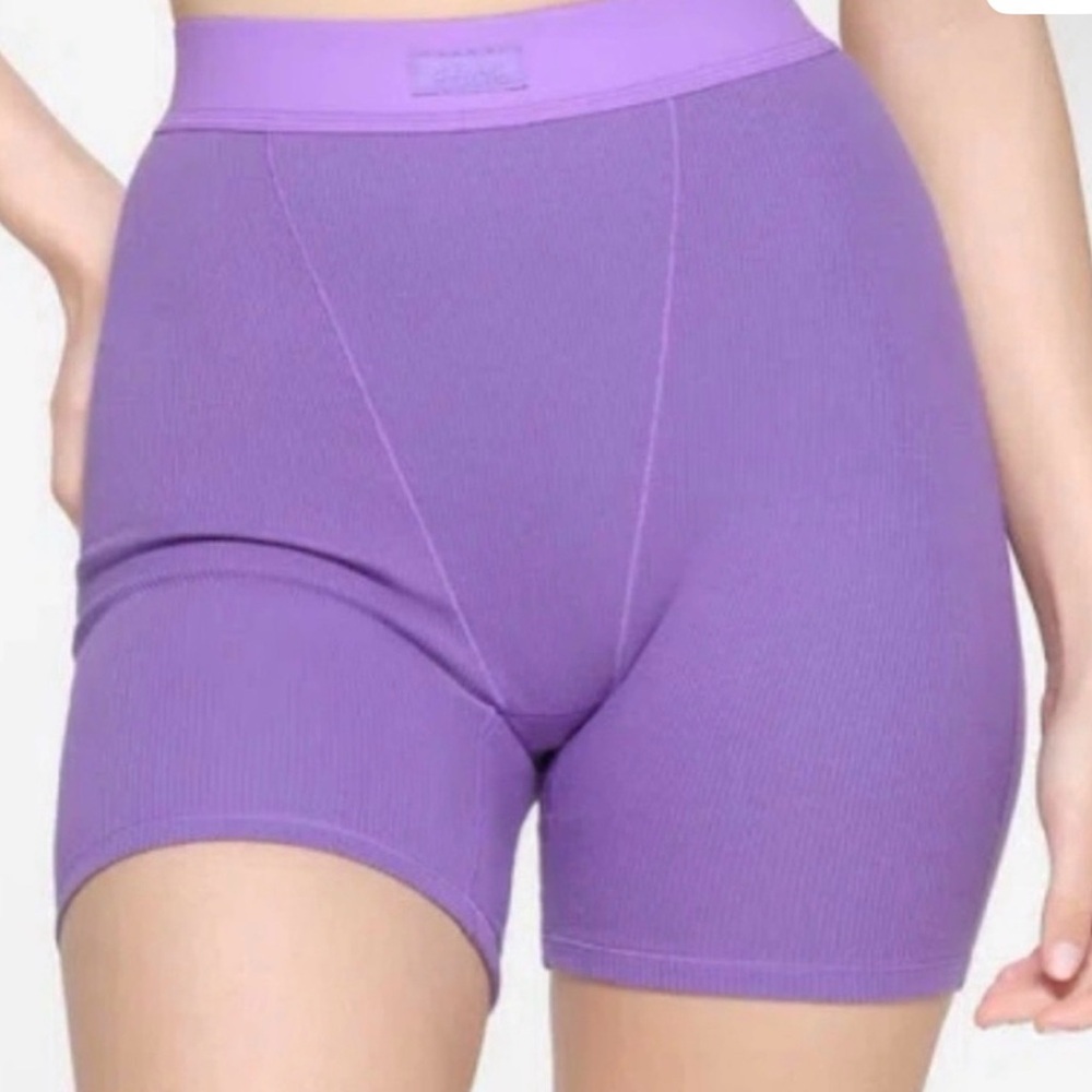 SKIMS Ultra Violet Boxer Briefs small